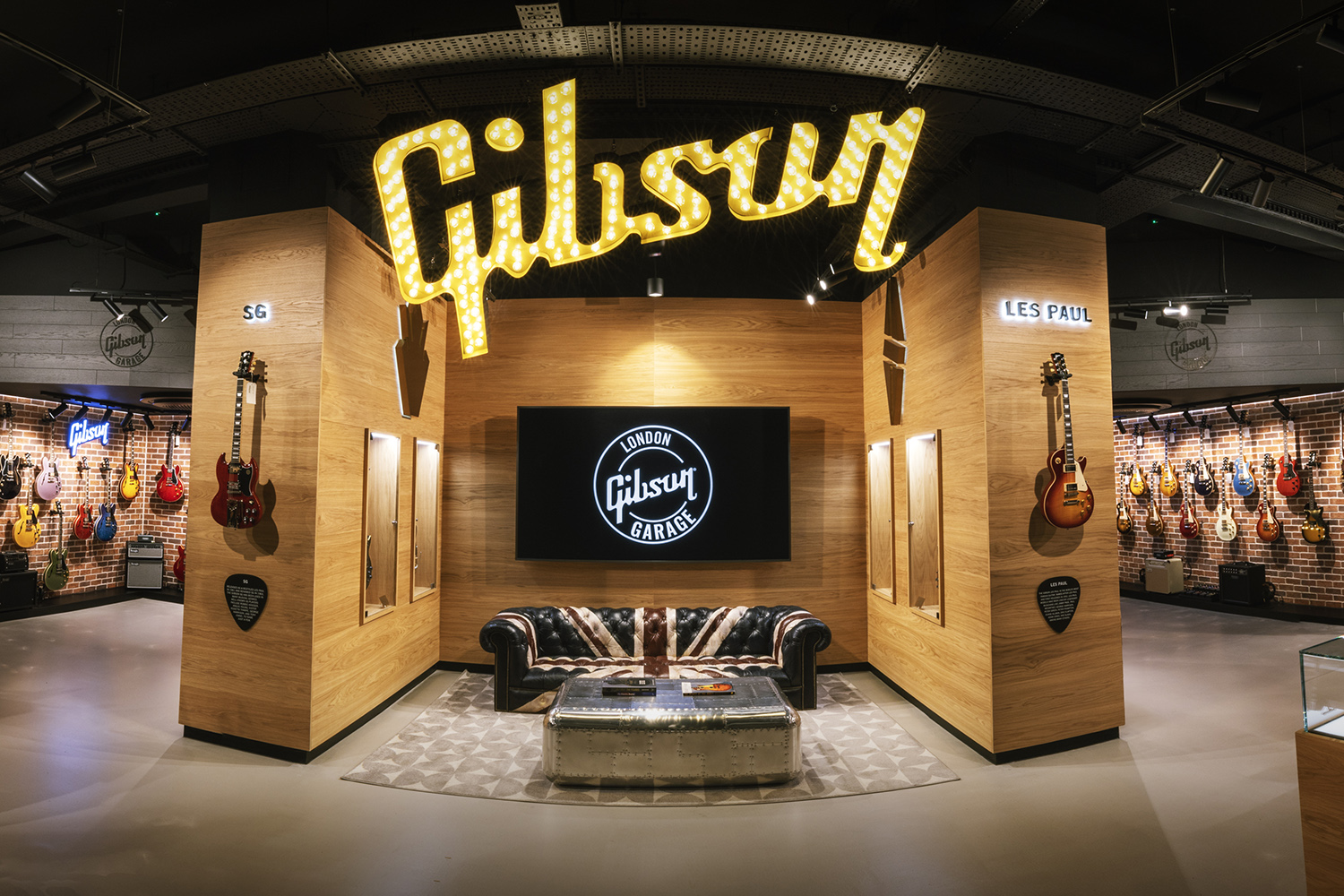 Gibson Garage London interior