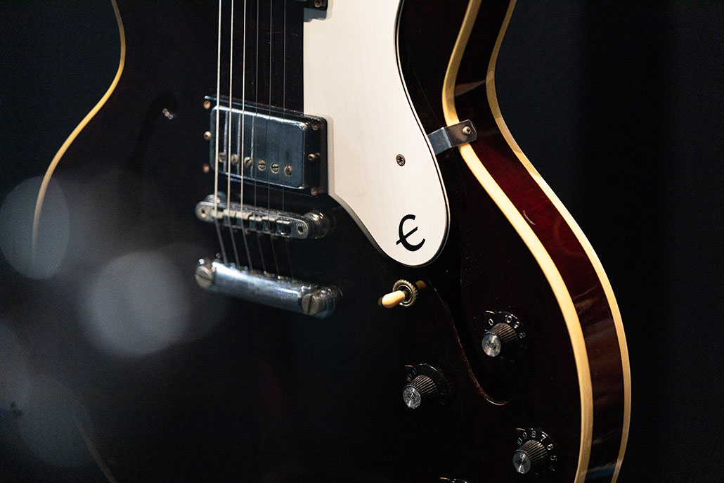 epiphone guitar