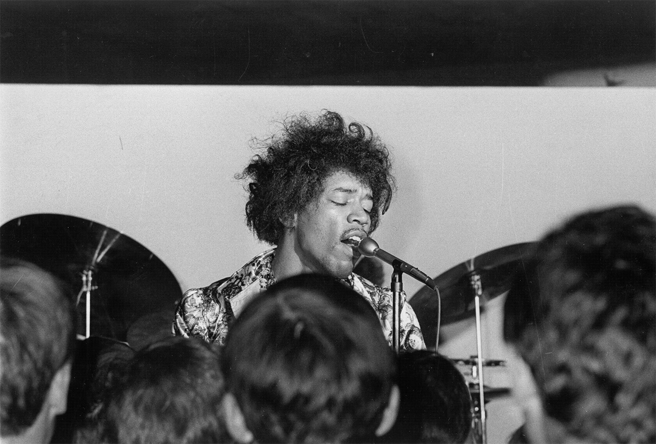 Jimi Hendrix by Tom Copi - Getty Images